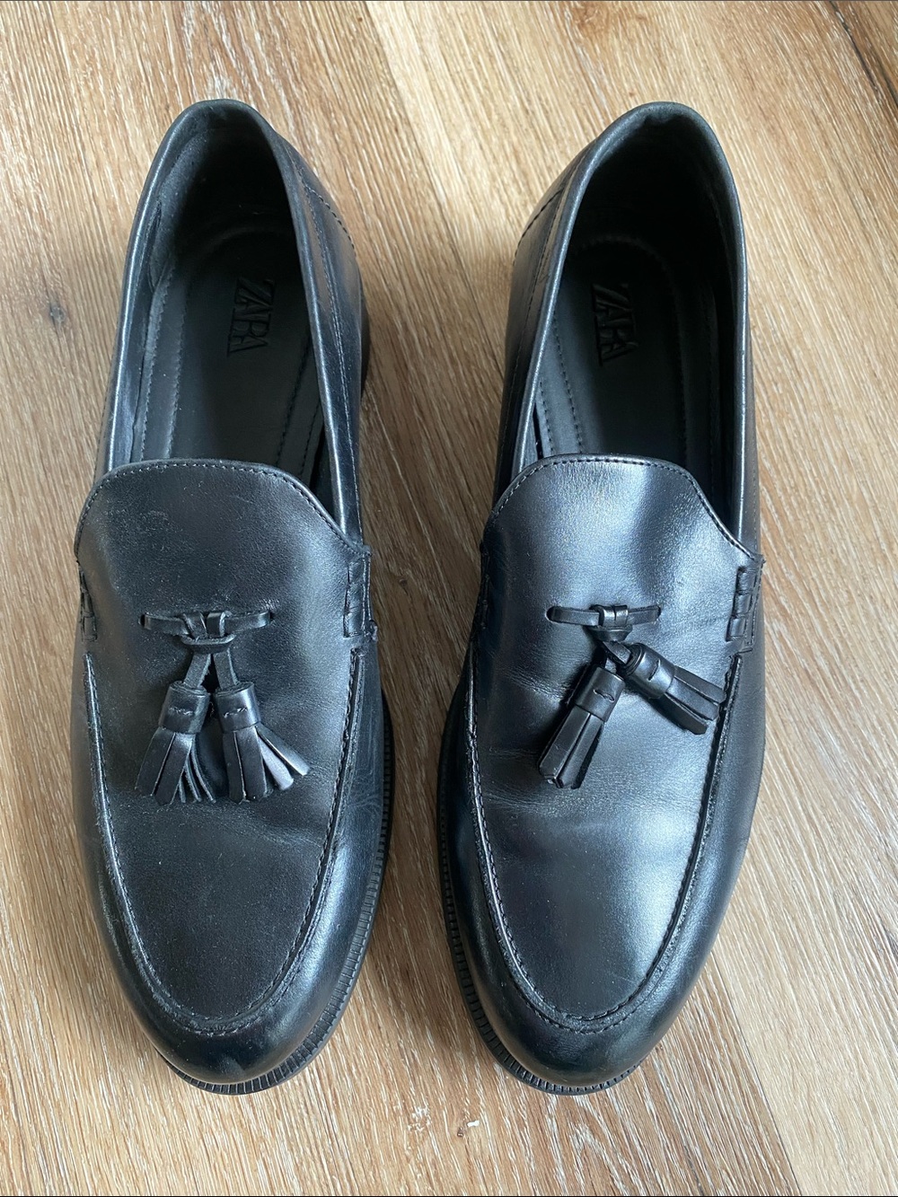 Zara Black Leather Tassel Slip-On Loafers